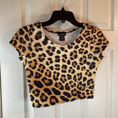 Rue21 Women M MEDIUM Top Blouse Shirt Cheetah Leopard Print Crop Stretch Relax 