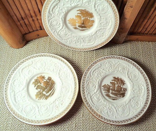 Wedgwood Ivory Patrician / 3 Demitasse Cups & 4 Saucers / Gold Torbay - Picture 4 of 10