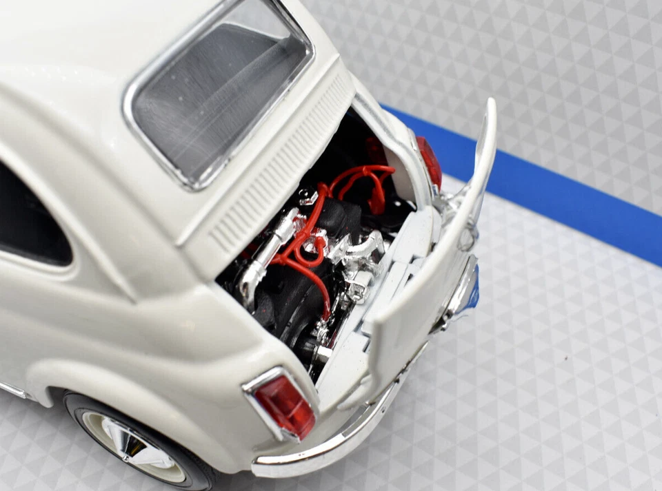 Bburago Modellino Fiat 500 F 1968 in colore Bianco in Scala 1:18 - Immagine 3 di 4