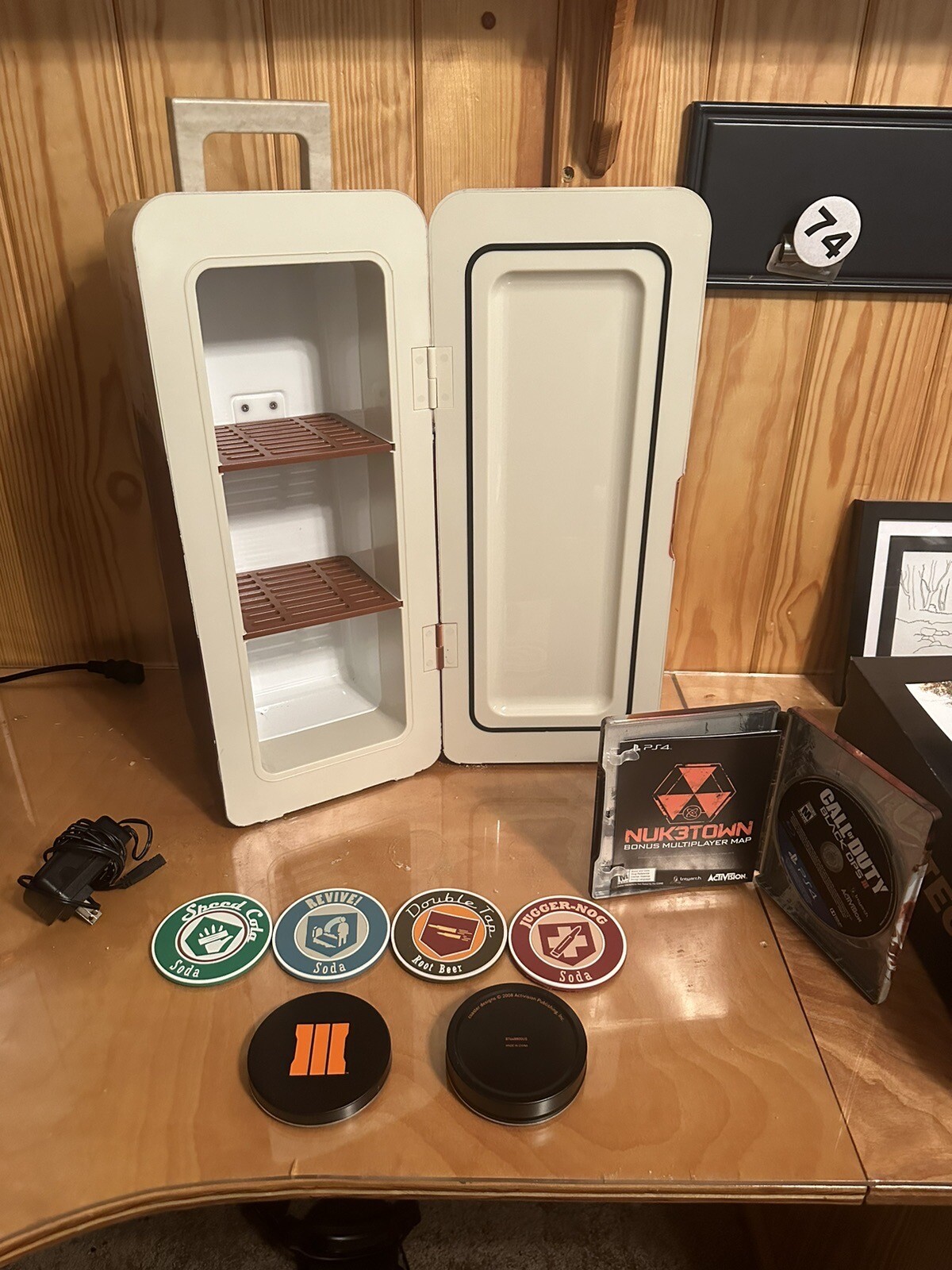 Juggernog Mini Fridge Call Of Duty Black Ops 3 (WORKING) w/ COASTERs
