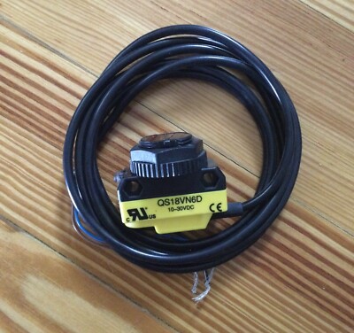Banner QS18VN6D photoelectric sensor New!