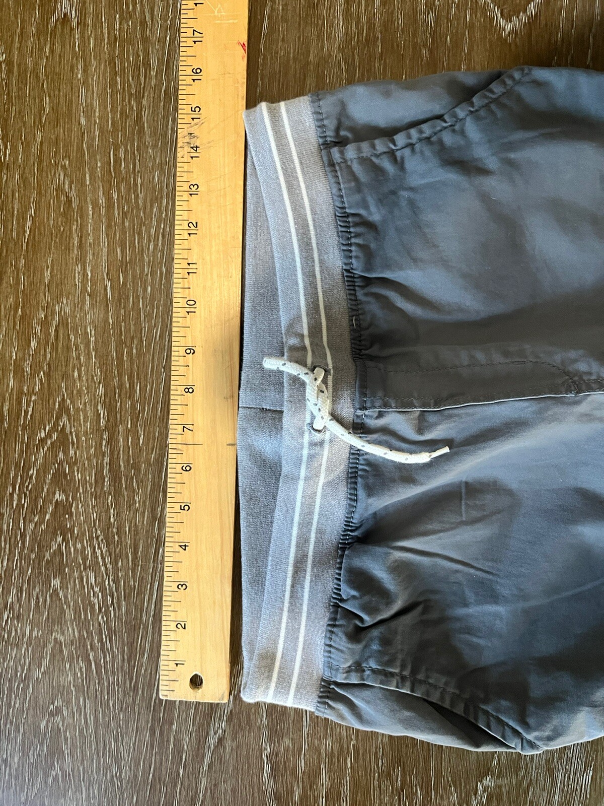 Picture 11 of 12