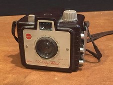 Vintage 1950s Kodak Brownie Holiday Flash Camera