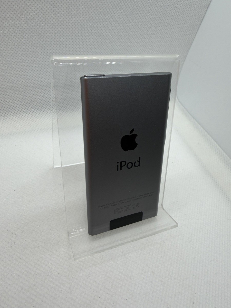 Apple iPod Nano 7th Gen 16GB Space Gray Grey Gray Used #411 USB