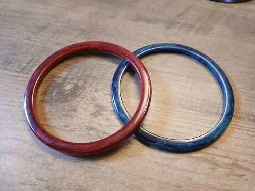 2 (6 mm) Vintage Genuine Bakelite Bangle Bracelets Red & Blue Swirl Rare Jewelry
