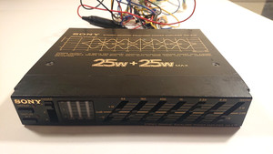 Sony Equalizer Amplifier XM-E70