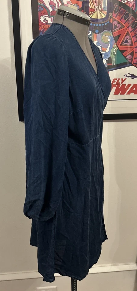 Old Navy Womens Blue Long Puff Sleeve Mini Wrap Around Tie Dress Sz L Chambray - Image 4 of 4