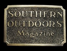 MG13122 NOS VINTAGE 1982 SOUTHERN OUTDOORS MAGAZINE HUNTING FISHING BUCKLE