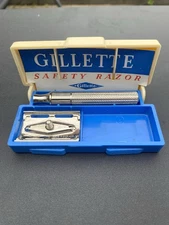 Superb Vintage 1948 Gillette “Tech” No 27 Safety Razor/Shaving Set
