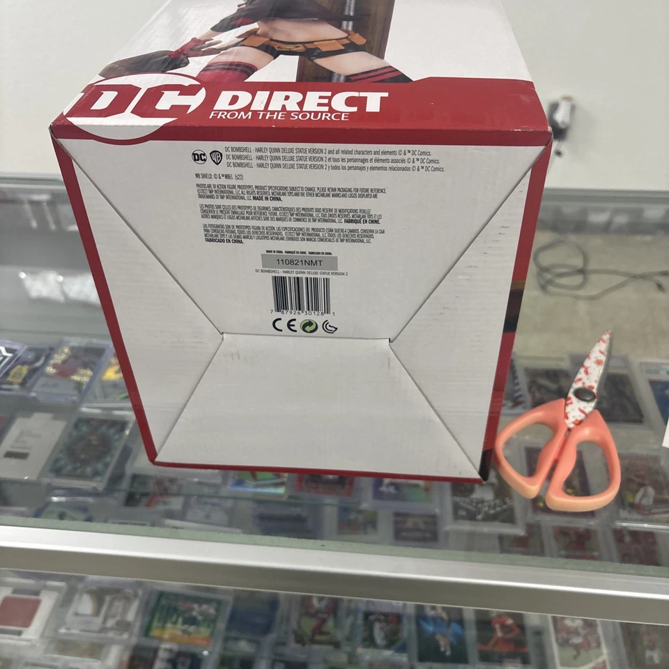 Cómic DC Bombshells Harley Quinn versión de lujo 2 estatua de resina DC Comics Foto 4 de 4
