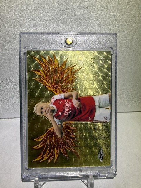 2026 Topps UEFA Women's Champions League Leah Williamson ARISE Superfractor 1/1