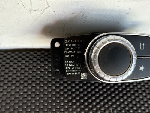 2014-2019 MERCEDES CLA250 W117 CONSOLE AUDIO MEDIA RADIO CONTROLLER SWITCH OEM - Picture 2 of 6