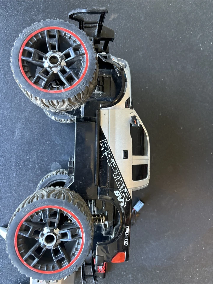Carrera RC Ford F-150 Raptor SVT 1/16 Scale Truck Remote Control Car Parts - Image 2 of 4