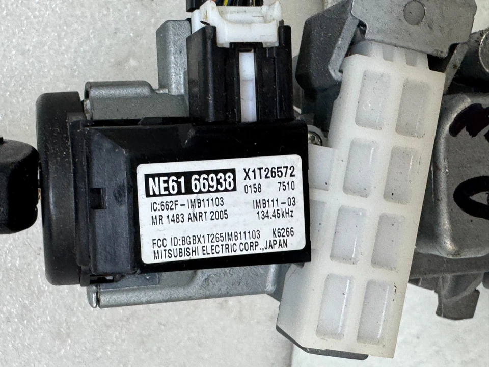 Interruptor de gnición Mazda CX9 2007 con inmovilizador y llave Ne61 66938 OEM (48) Foto 2 de 4