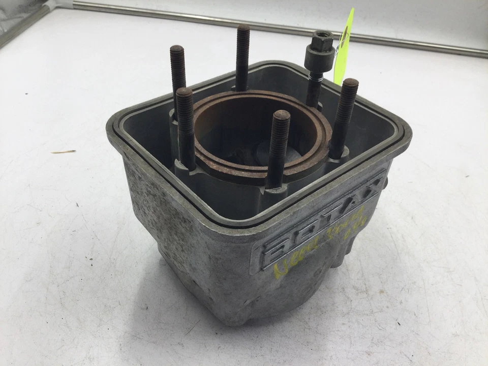 Cilindro Ski-Doo Formula Plus MX 537 420913207 necesita diámetro Foto 2 de 4