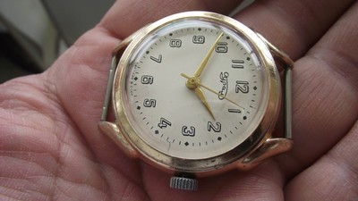 Montre Bracelet Vintage Russe OURAL Mécanique - Boîtier Plaqué Or - Pour Homme