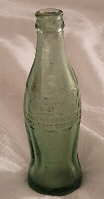 Nice Spirit Lake Iowa Christmas Coke Pat. Dec. 25 1923 Hobbleskirt Coca Cola