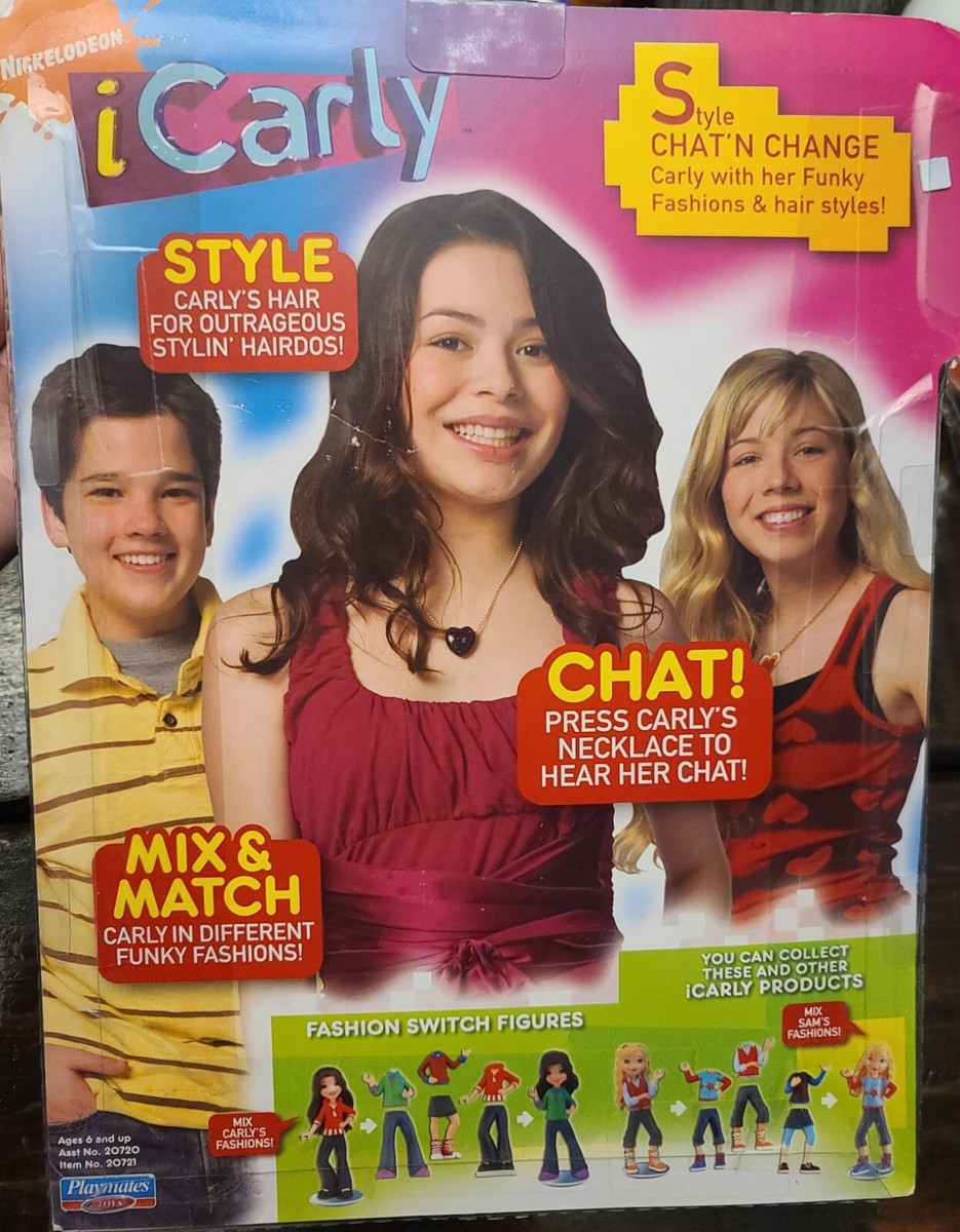 ICarly doll (Miranda Cosgrove) Chat N' Change Carly Talking