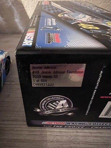 1/24 2009 #48 Jimmie Johnson Foundation Impala SS Action 984 made Autographed - Picture 12 of 13