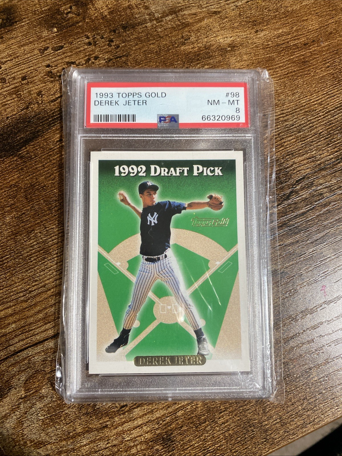 1993 Topps Gold Derek Jeter Rookie PSA 8 New York Yankees