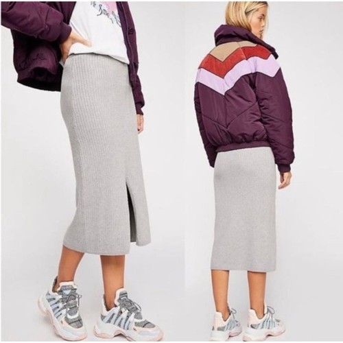 Free People Skyline gonna a costine grigia in maglia midi taglia media con spacco - Foto 2 di 5