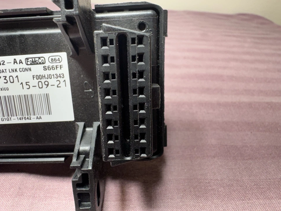 2016 FORD EDGE S MAX OBD PORTA MÓDULO LINK INTELIGENTE FABRICANTE DE EQUIPAMENTO ORIGINAL G1GT14F642AA - Imagem 3 de 4