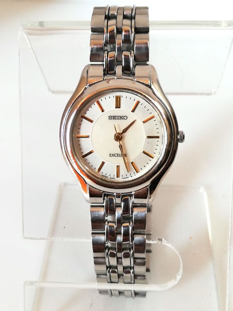 Seiko Exceline 4J41-0030 Analog Quartz Women Annual