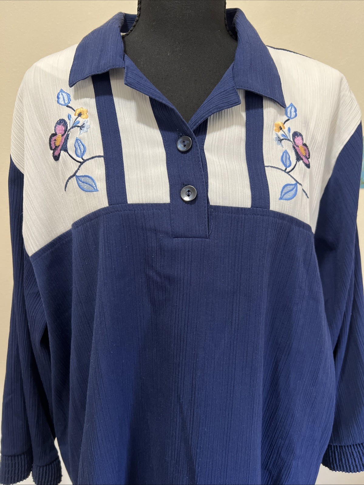Vintage Women s 80s 90s Collared 3/4 Sleeve Blouse XL Shoulder Pads