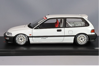 Ignition Model IG3126 1/18 Honda Civic EF9 SiR White Weds Kurage