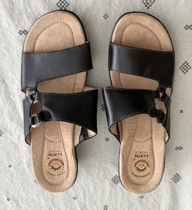 Earth Spirit Women's Size 9.5 Sandals Leather Man Made Black Gelron 2000