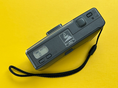Leica mini OLYMPIA 1992 Edition mit Elmar 1:3,5 35mm. Mint
