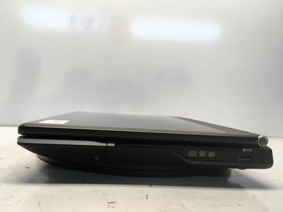 Medion Akoya E5312 AMD Turion 64 X2 TL-58 1900MHz 2 GB NO HDD - Image 4 of 4