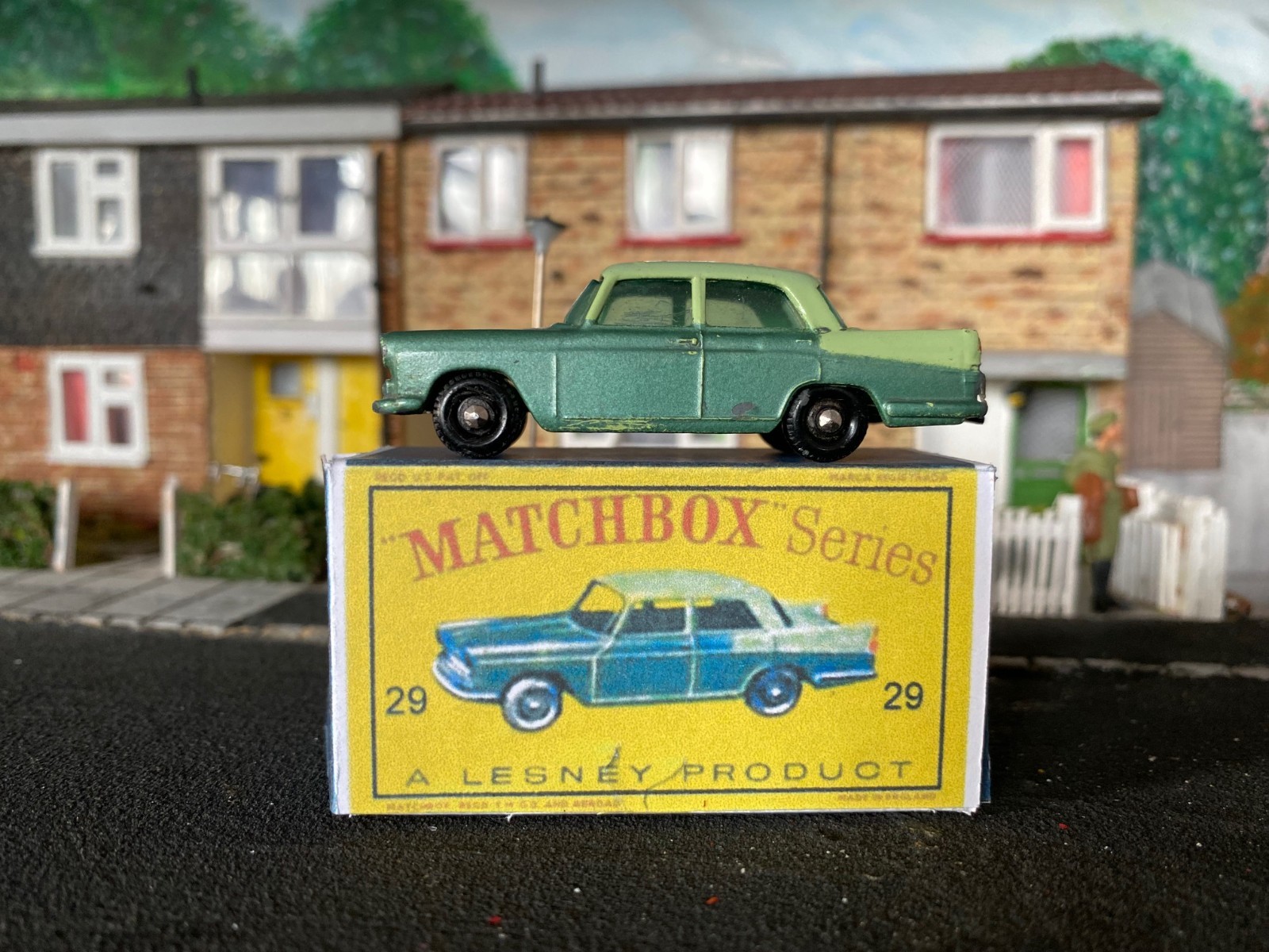 ミニカー MATCHBOX No.29 AUSTIN A55 CAMBRIDGE Matchbox 