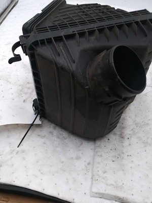Used Air Cleaner Assembly fits: 2013 Hyundai Sonata 2.0L turbo Grade B