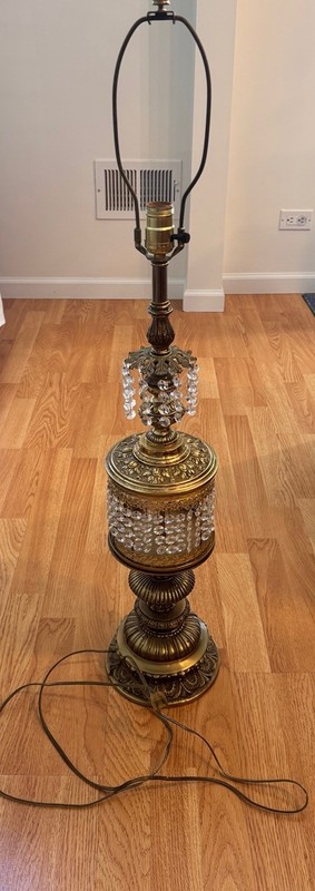 Loevsky & Loevsky WMC Hollywood Regency Crystal Prism Brass Table Lamp