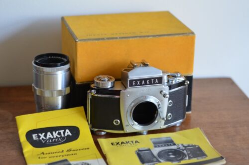 Exakta Varex IIb Film Camera & 135mm Carl Zeiss Lens Boxed