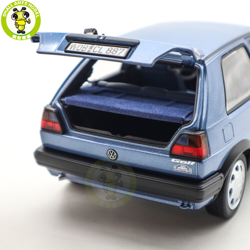 1/18 Norev 188562 VW Volkswagen Golf 1988 10 Million Blue Diecast