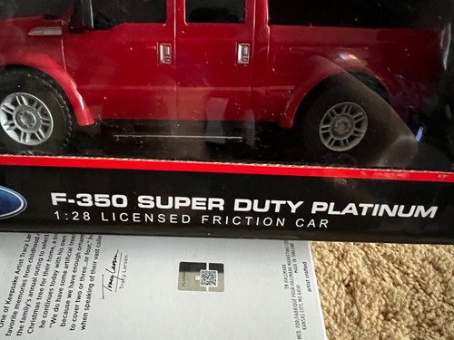 Braha Friktion Ford F350 Super Duty Platinum Friction Car Maßstab 1:28 rot - Bild 6 von 9