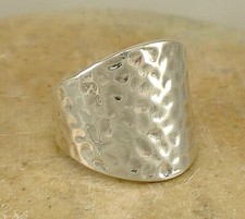 Wide .925 Sterling Silver Hammered Band ring size 7 style r1705