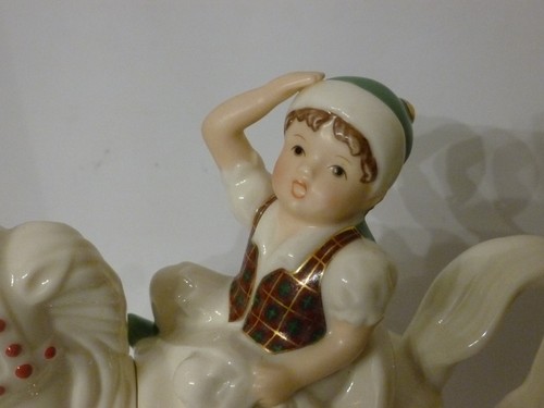 Elf and Rocking Horse Teapot - Genuine Collectable - RARE - Picture 3 of 15