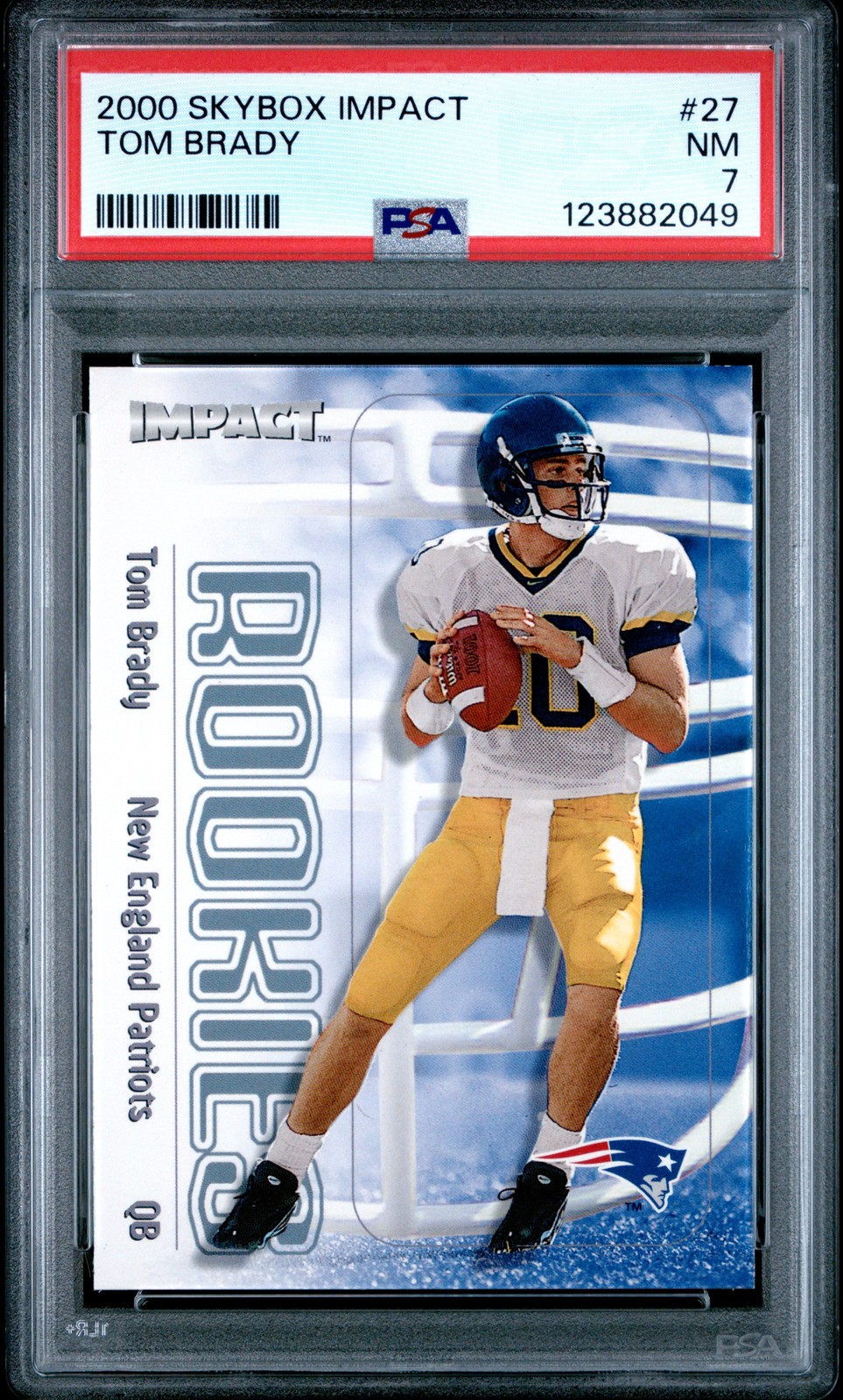 2000 SKYBOX IMPACT #27 TOM BRADY ROOKIE RC PSA 7