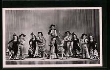 Manias Lilliput, Group of Artists in Costumes on Stage, Postcard