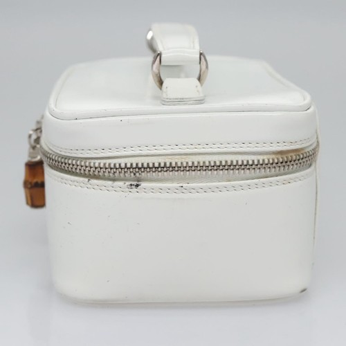 GUCCI Bamboo Vanity Pouch Patent leather White 032 1956 0151 Auth fm4397 - Picture 3 of 19