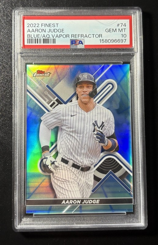 Aaron Judge 2022 Topps Finest Blue Aqua Vapor Refractor #74 /250 PSA 10 GEM MINT