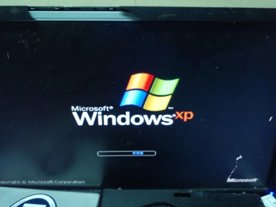 Dell Dimension 3000 Intel Pentium 4 2.80GHz 256MB 400GB WINDOWS XP - Image 3 of 3