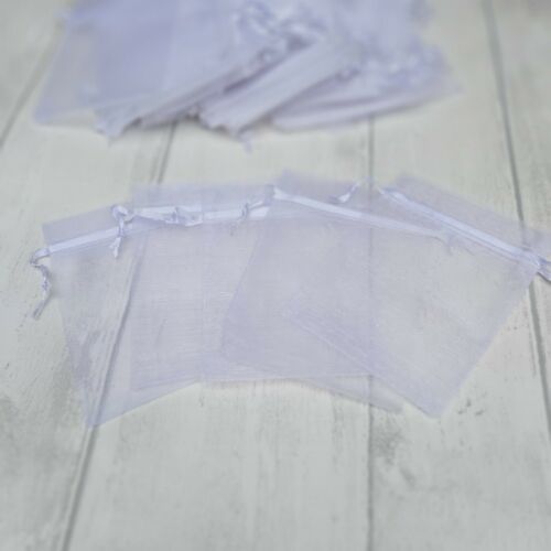 5 x WHITE ORGANZA GIFT BAGS (9x12cm). Ideal for jewellery, makers. FREE POSTAGE - Picture 1 of 2
