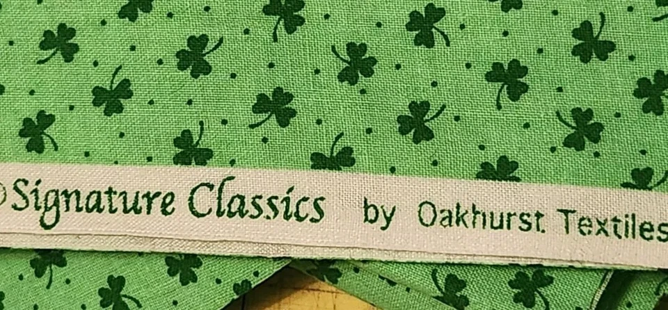 Signature Classics Oakhurst Textiles. Cotton Fabric, 1 Fat Quarter, & 1@24"X20" - Image 3 of 3