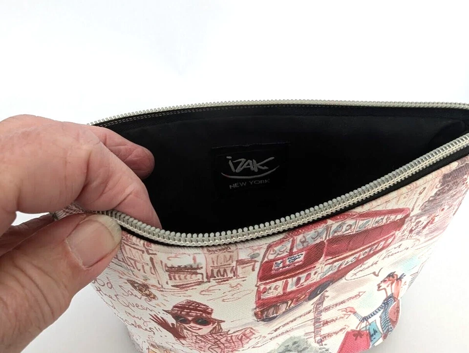 IZAK New York Makeup Bag "Do You Speak French? " 7 1/2" x 5" x 3" - Image 4 of 4