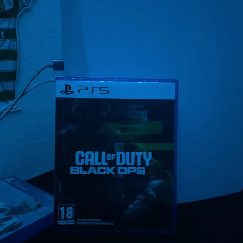 Sony PlayStation 5 Standard, photo 2 of 2