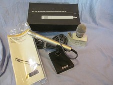 SONY ECM-21 ELECTRET CONDENSER MICROPHONE IN CASE WITH MANUAL STAND  WINDSCREEN